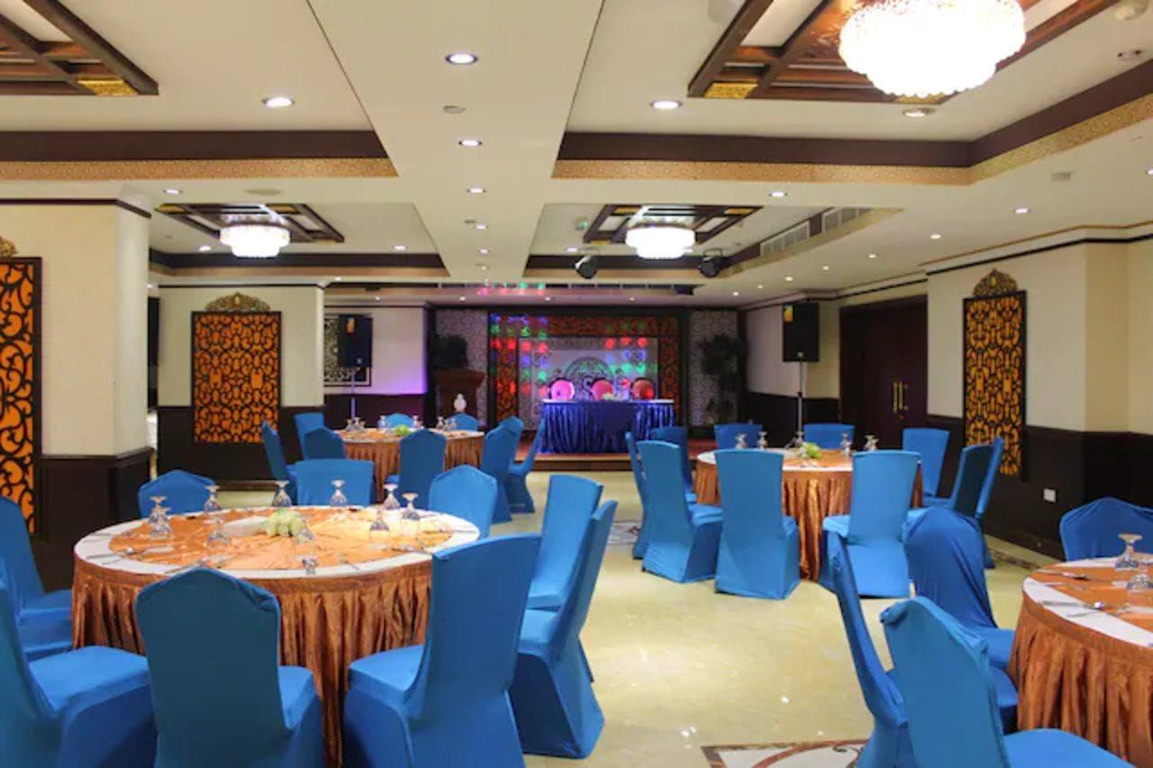Clifton International Hotel Эль-Фуджайра Экстерьер фото