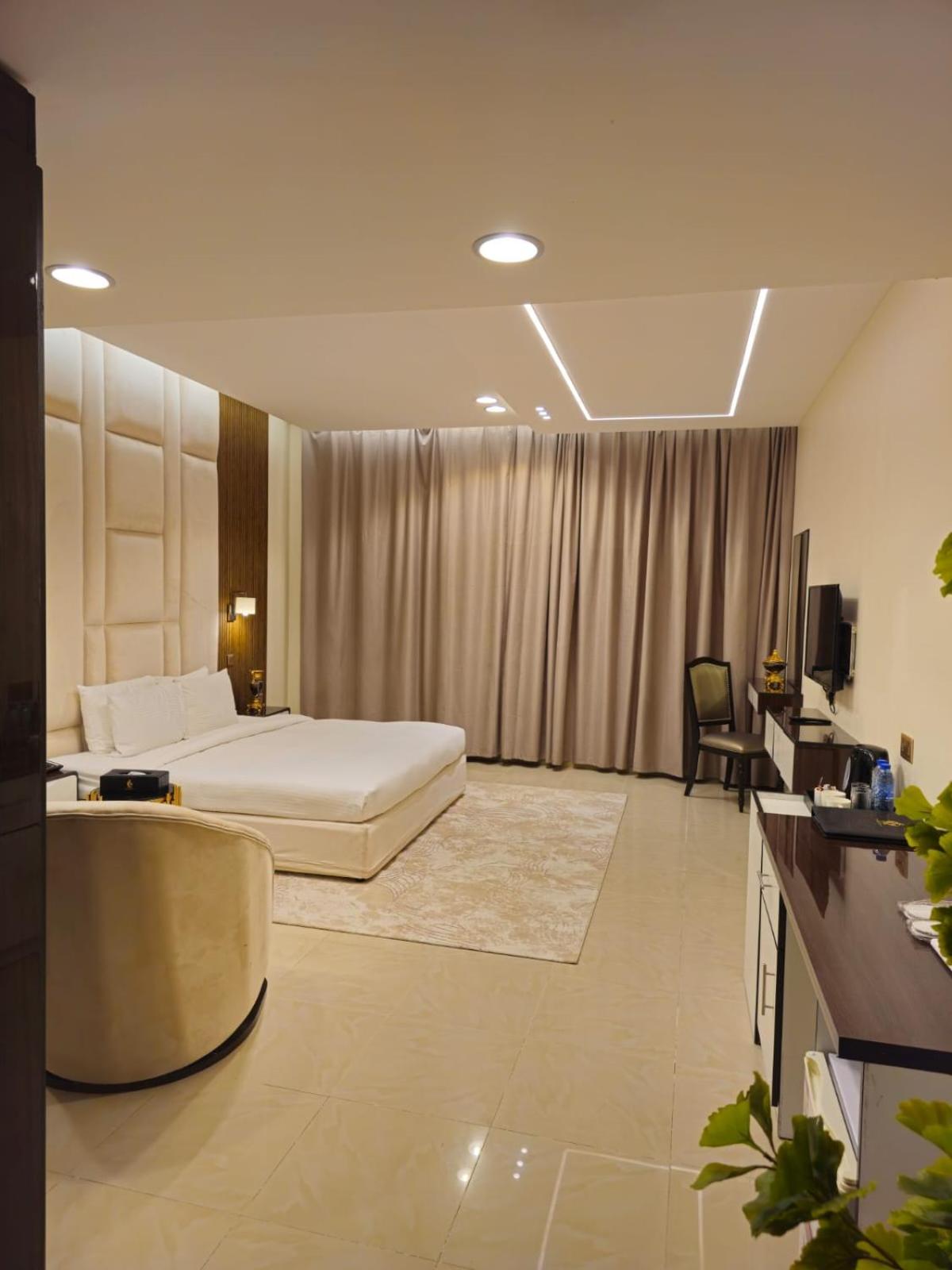 Clifton International Hotel Эль-Фуджайра Экстерьер фото