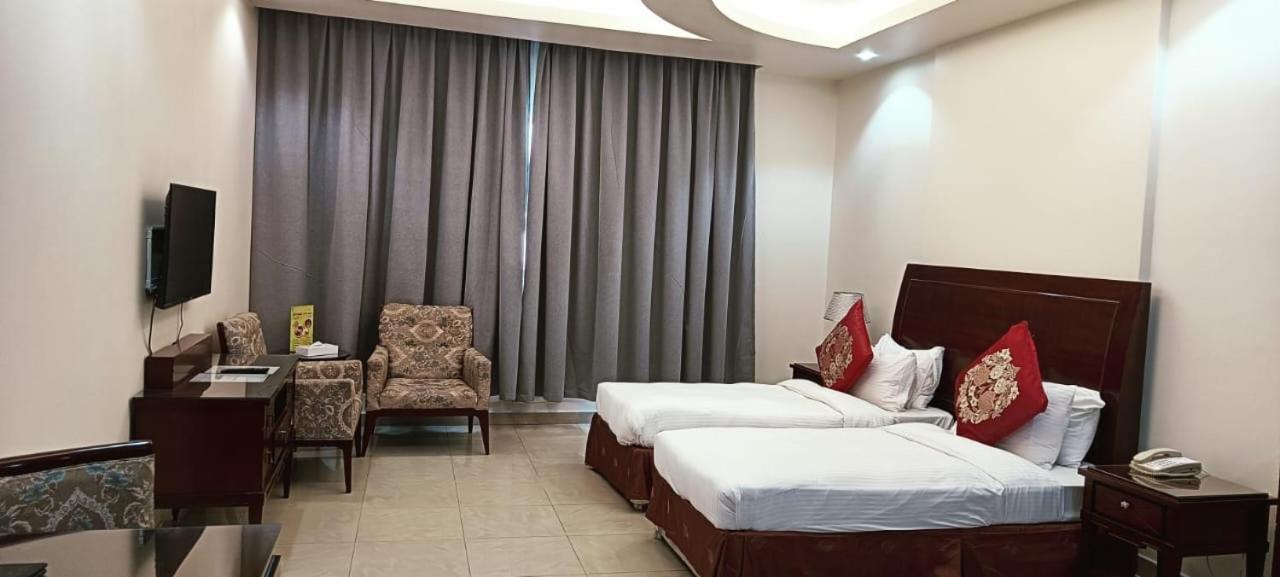 Clifton International Hotel Эль-Фуджайра Экстерьер фото