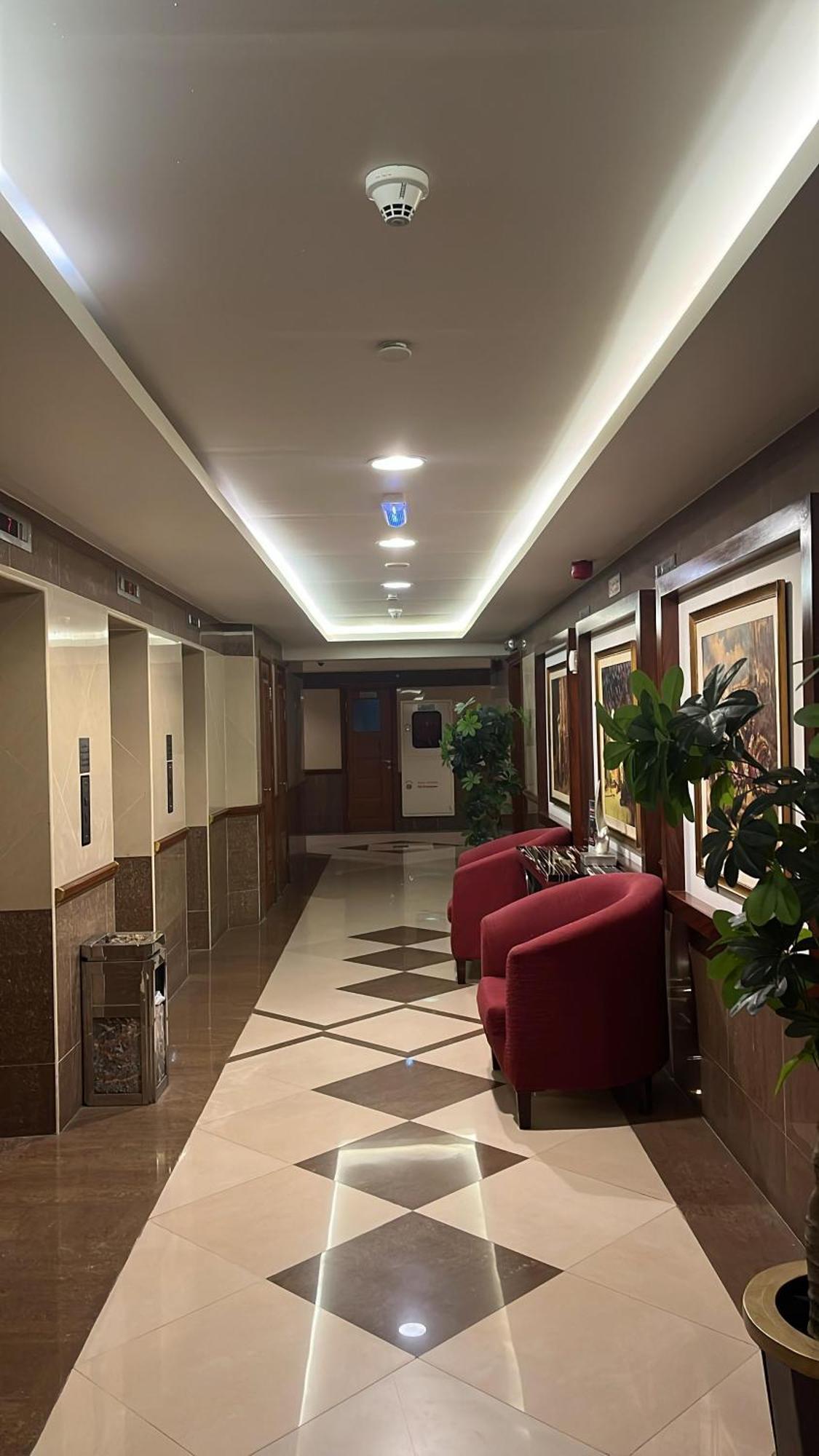 Clifton International Hotel Эль-Фуджайра Экстерьер фото